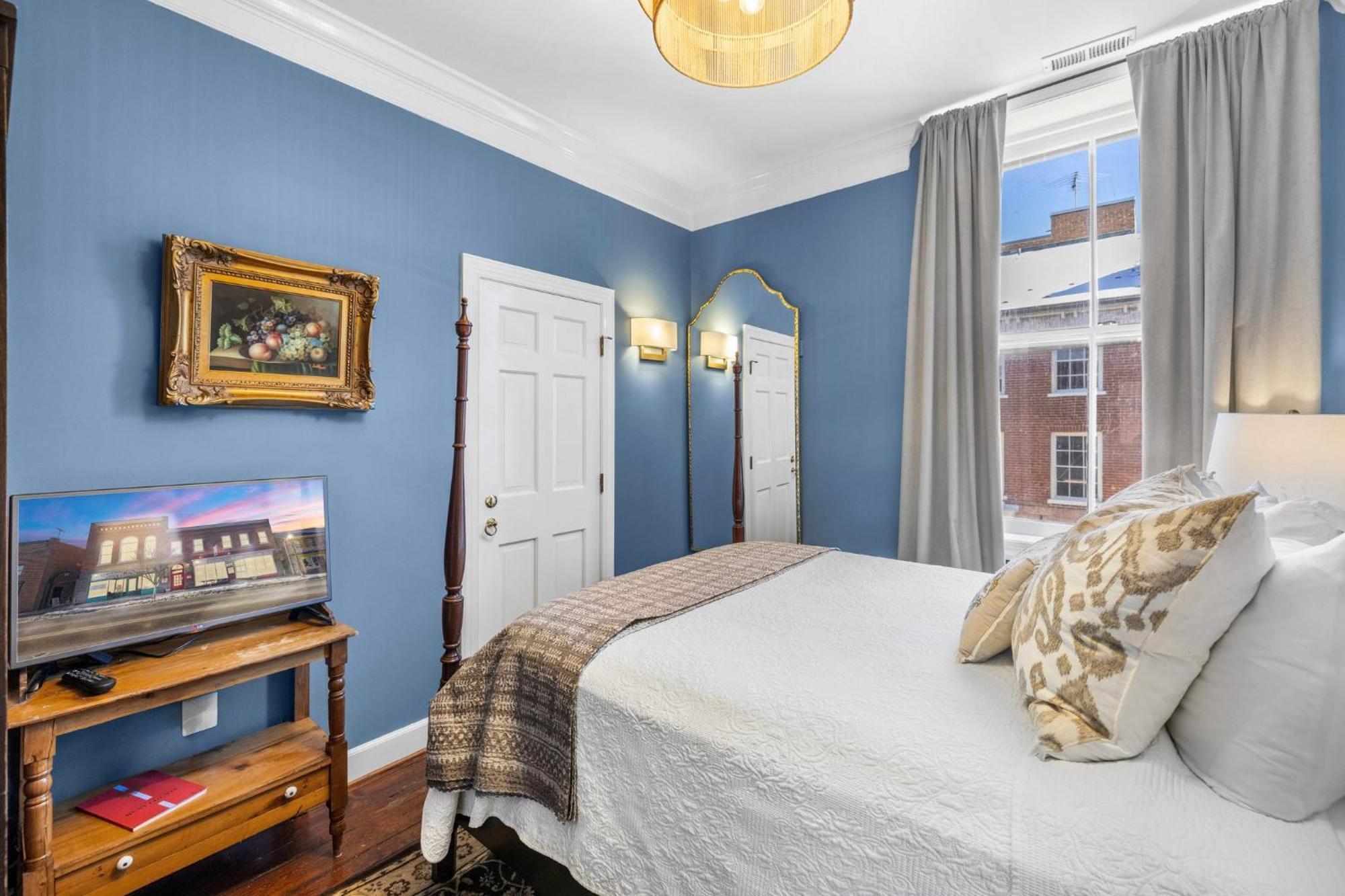 Leesburg Colonial Inn Екстер'єр фото