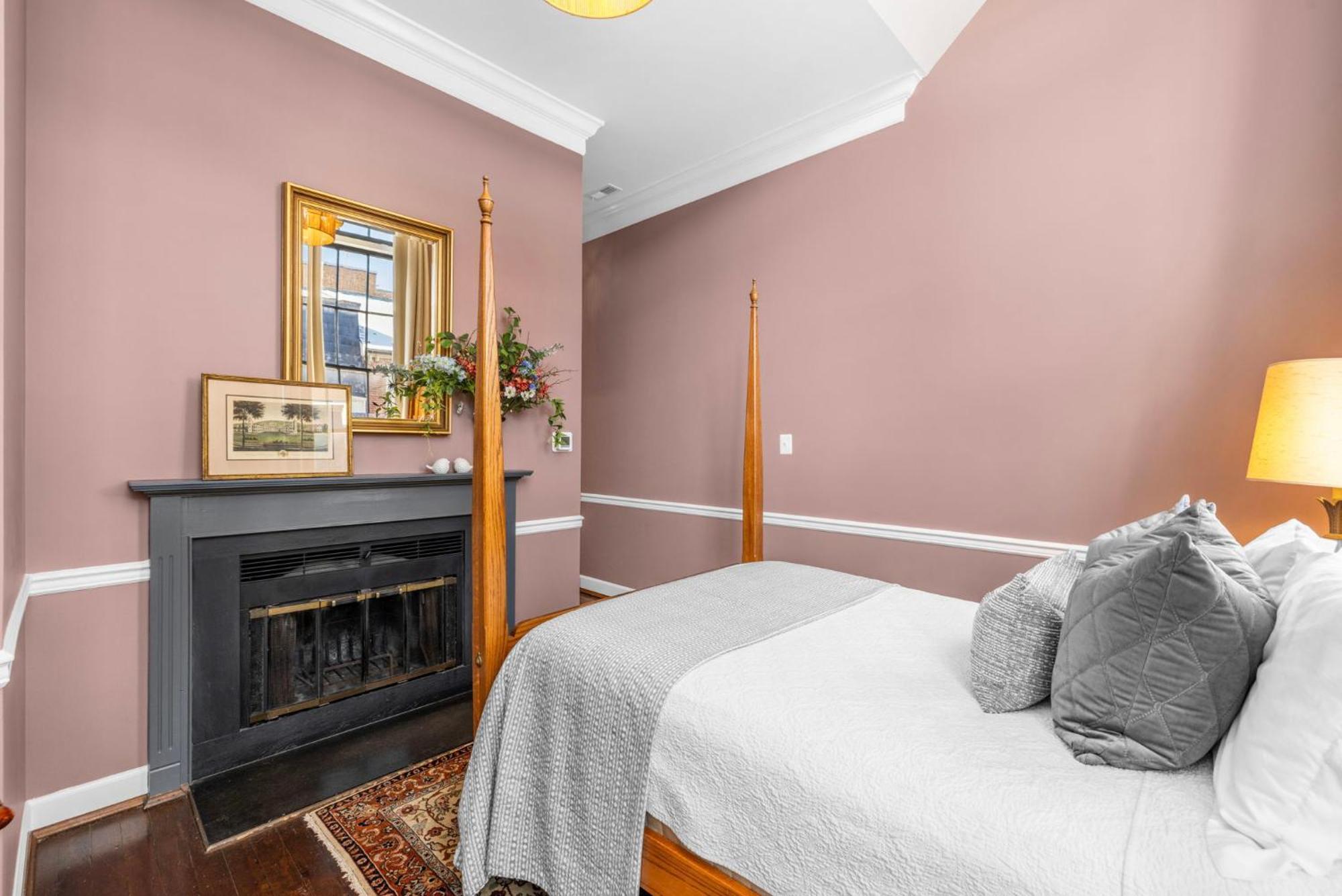 Leesburg Colonial Inn Екстер'єр фото