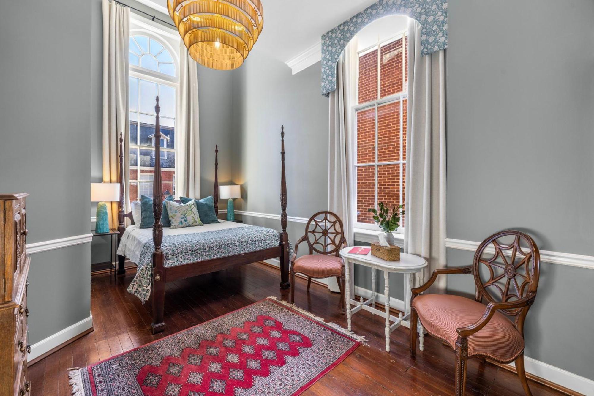 Leesburg Colonial Inn Екстер'єр фото