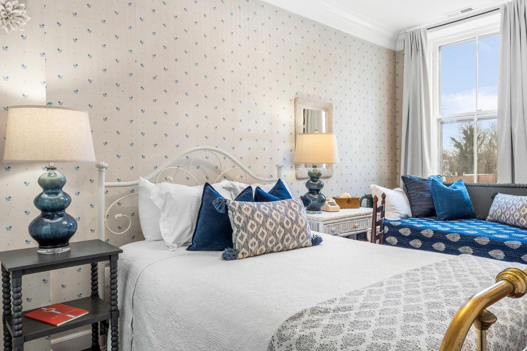 Leesburg Colonial Inn Екстер'єр фото