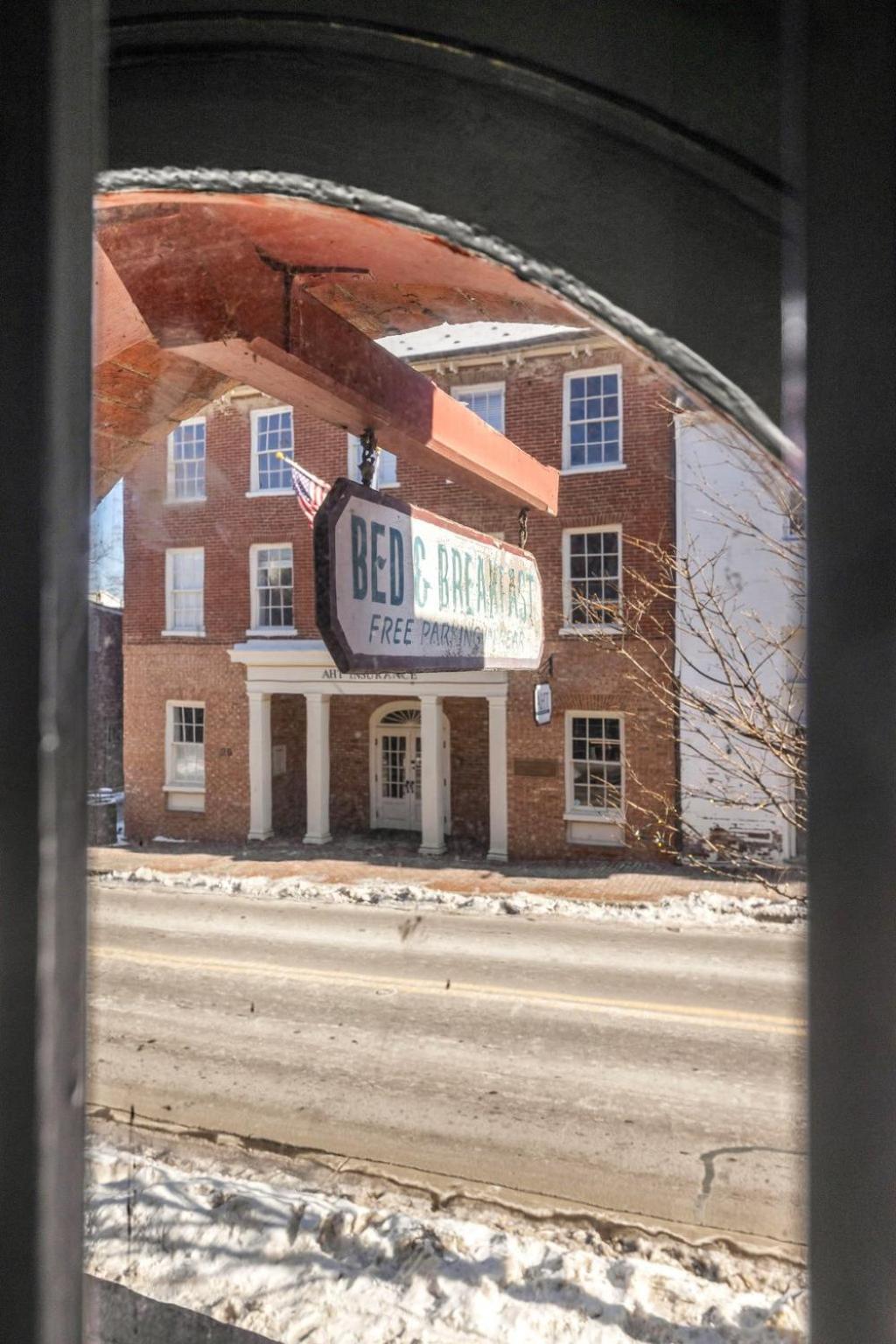 Leesburg Colonial Inn Екстер'єр фото